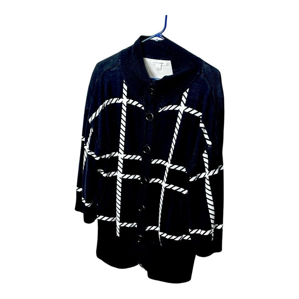 Vintage John Paul Richard black & white button front sweater cardigan large